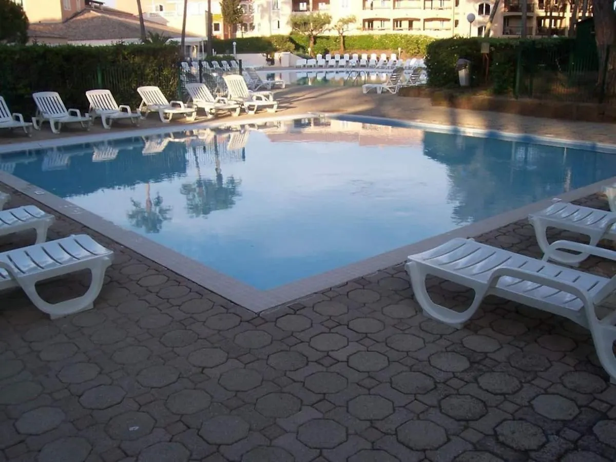 Superbe Vacances Au Soleil Saint-Raphael  0*, Saint-Raphael (Var)